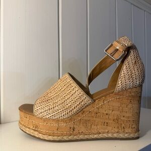 Women's Tan Wedge Sandals